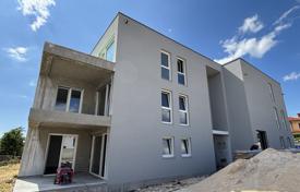 2غرفة آپارتمان  90 متر مربع Kanfanar, کرواسی. 267,000 €