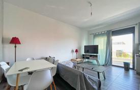 3غرفة شقة في مبنى جديد 85 متر مربع Xilokastro, یونان. 250,000 €