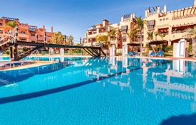 4غرفة آپارتمان  175 متر مربع Estepona, اسپانیا. 790,000 €