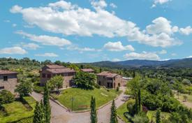 زمین کشاورزی Bucine, ایتالیا. 25,000,000 €