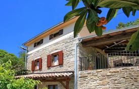 2غرفة خانه  100 متر مربع Motovun, کرواسی. 520,000 €