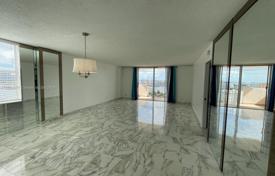 آپارتمان کاندو – Hallandale Beach, فلوریدا, ایالات متحده آمریکا. $329,000