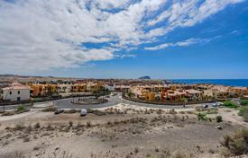  دو خانه بهم متصل – Santa Cruz de Tenerife, جزایر قناری (قناری), اسپانیا. 550,000 €