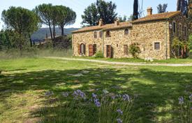 15غرفة دو خانه بهم چسبیده Grosseto (city), ایتالیا. 997,000 €