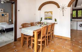 دو خانه بهم چسبیده – آلیکانته, والنسیا, اسپانیا. 3,800 € هفته ای