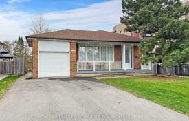 11غرفة خانه  Etobicoke, کانادا. C$1,597,000