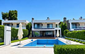 3غرفة ویلا  180 متر مربع Pefkochori, یونان. 790,000 €