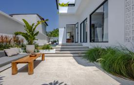 2غرفة ویلا  163 متر مربع Melasti Beach, اندونزی. $354,000