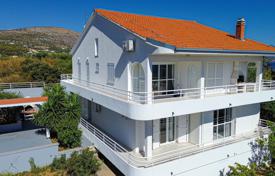 7غرفة خانه  267 متر مربع Split-Dalmatia County, کرواسی. 995,000 €