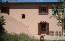 5غرفة ویلا  238 متر مربع Livorno, ایتالیا. 880,000 €