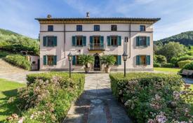 ویلا  – Lucca, توسکانی, ایتالیا. 3,500,000 €