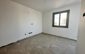 3غرفة عمارت  119 متر مربع Pervolia, قبرس. 460,000 €