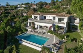 7غرفة دو خانه بهم چسبیده کن, فرانسه. 7,990,000 €