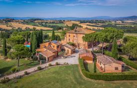 17غرفة کاخ  1765 متر مربع Castiglione del Lago, ایتالیا. 1,580,000 €