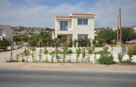 2غرفة دو خانه بهم چسبیده 175 متر مربع Coral Bay, قبرس. 432,000 €