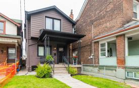 خانه  – Old Toronto, تورنتو, انتاریو,  کانادا. C$1,145,000
