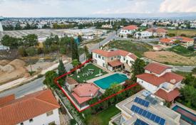 4غرفة دو خانه بهم چسبیده 486 متر مربع Strovolos, قبرس. 900,000 €