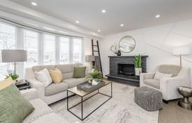 7غرفة خانه  Etobicoke, کانادا. C$1,946,000
